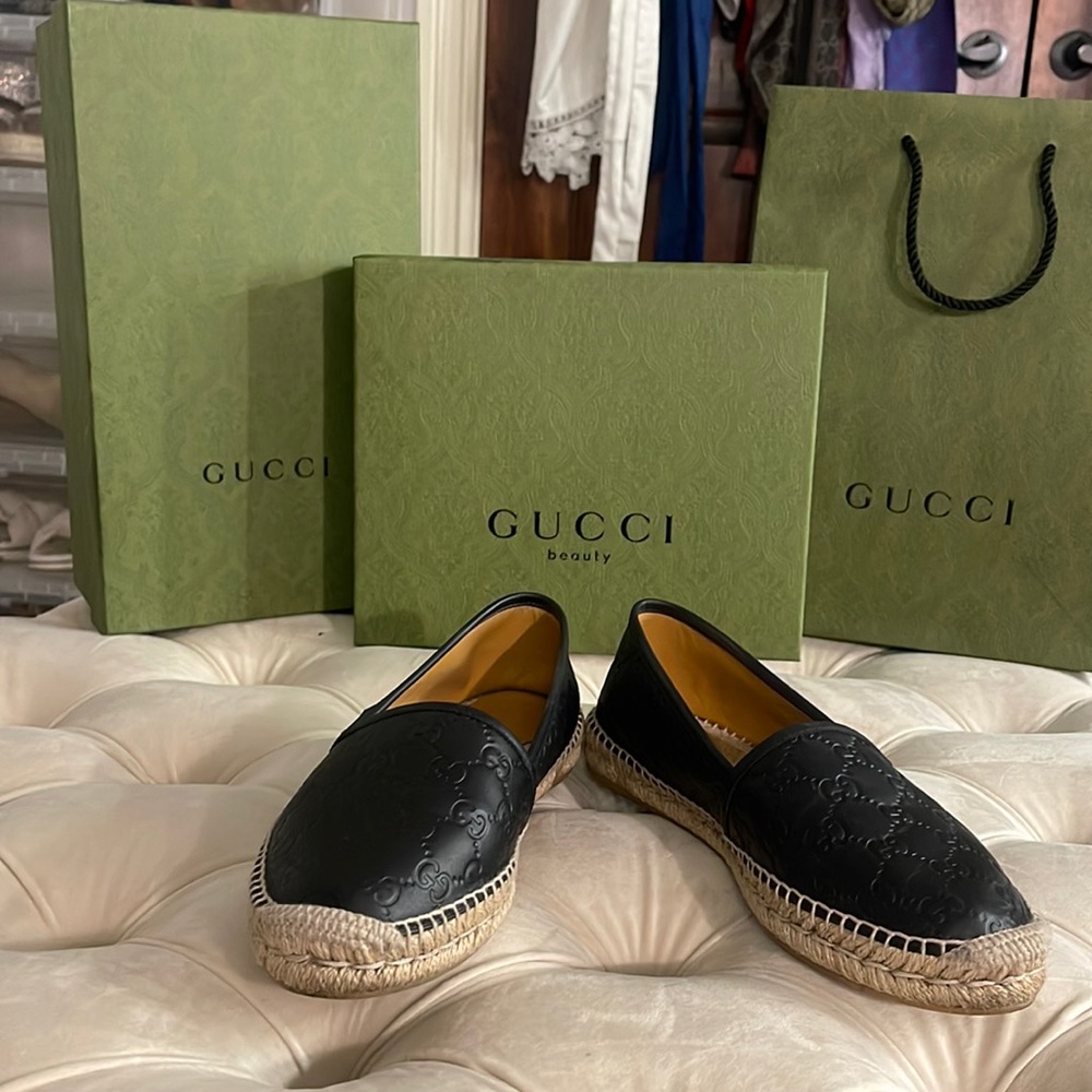 Gucci Leather Shoes